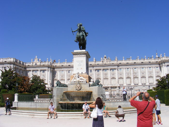 Madrid- Palatul Regal - SPANIA