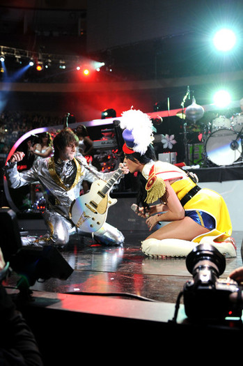 Katy+Perry+Z100+Jingle+Ball+2010+Presented+1C8vvO6K_hTl