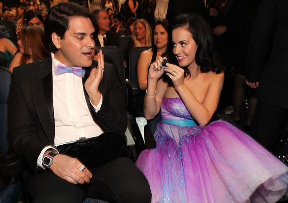 Katy+Perry+2011+People+Choice+Awards+Backstage+koLKc91TQubl - 2011 People s Choice Awards - Backstage And Audience