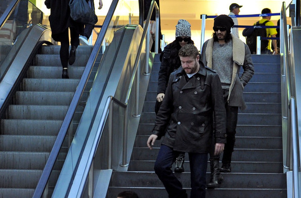 Katy+Perry+Russell+Brand+Katy+Perry+LAX+MJ_NvQ5p8qvl - Russell Brand and Katy Perry at LAX