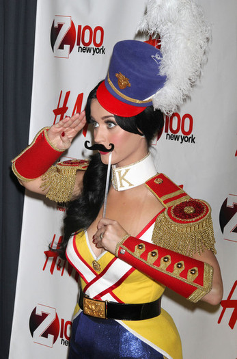 Katy+Perry+Z100+Jingle+Ball+2010+Presented+y9aZGxa-g-ml