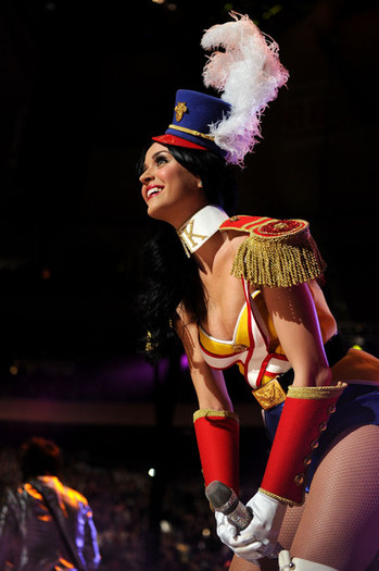 Katy+Perry+Z100+Jingle+Ball+2010+Presented+JMUnEZ5KNxhl