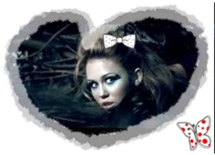 images (15) - miley poze modificate