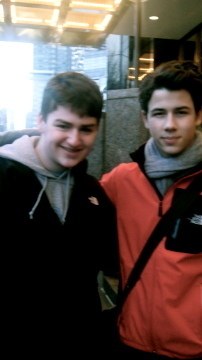 nick-2011-nick-jonas-18646108-202-360