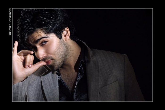 25877_103689699663700_100000680123902_91416_4528696_n