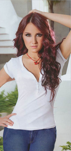 pagina566180a - Dulce Maria in Cklass colectia Primavera-Verano