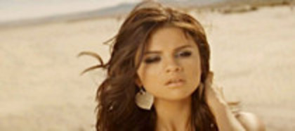 28799534_NGVAGEGRC - selena 1