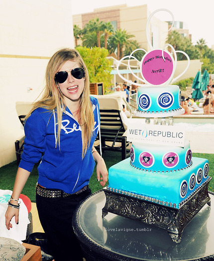 tumblr_l9pkc38PwF1qbb3nzo1_500