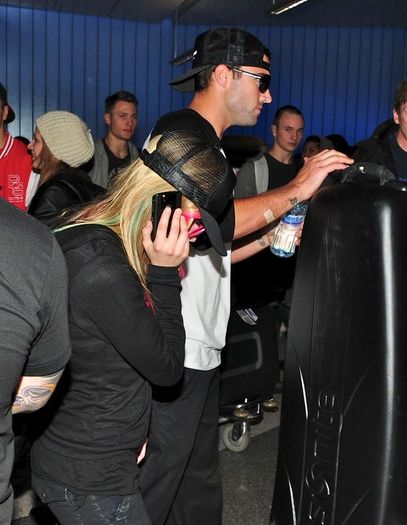 normal_02 - January 15 - At LAX with Brody Jenner