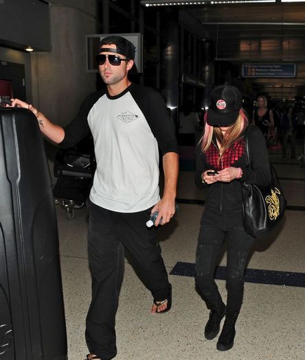 normal_03 - January 15 - At LAX with Brody Jenner