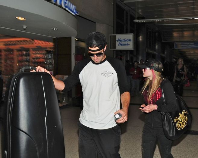 normal_04 - January 15 - At LAX with Brody Jenner