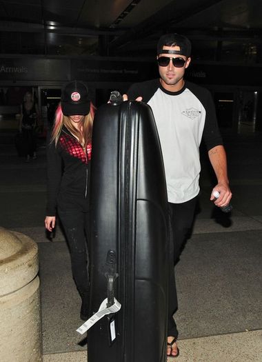 normal_08 - January 15 - At LAX with Brody Jenner