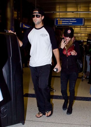 normal_34 - January 15 - At LAX with Brody Jenner