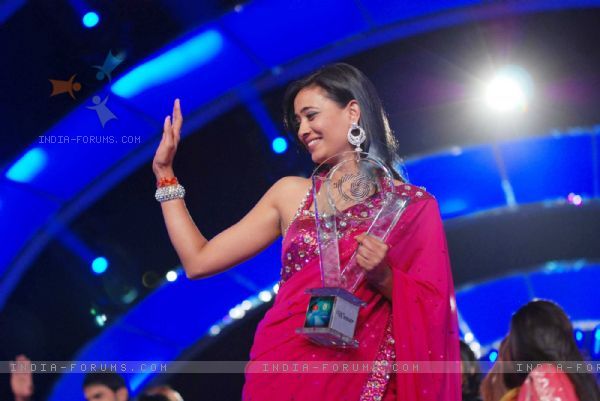 115587-shweta-tiwari-wins-big-boss-season-4-