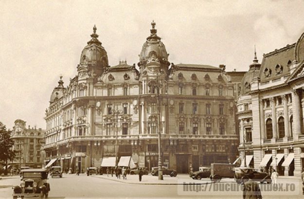 14_P-ta Palatului Regal_Cafeneaua si Hotelul High Life - 5-VECHIUL BUCURESTI 1871