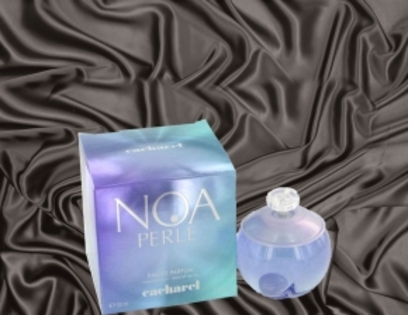 cacharel_noa_perle__98210_thumb