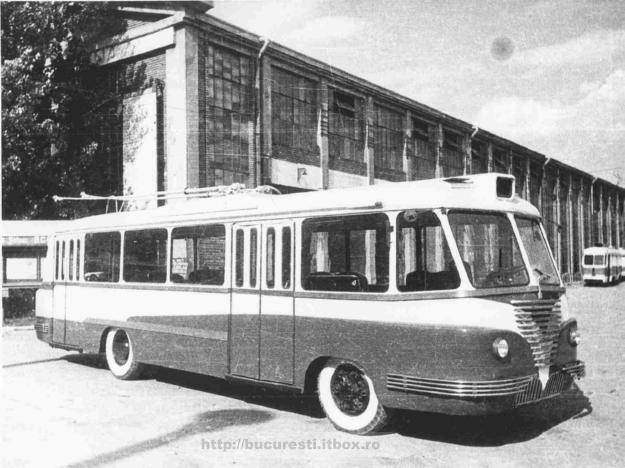 1950-troleibuzconstruitlaURACdinautobuzerenault - 5-VECHIUL BUCURESTI 1871