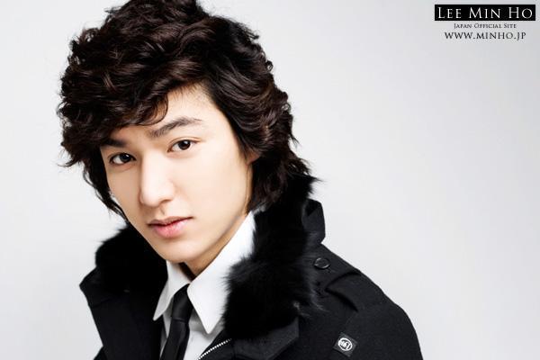 boys-over-flowers-boys-over-flowers-7043663-600-400 - Boys over flowers
