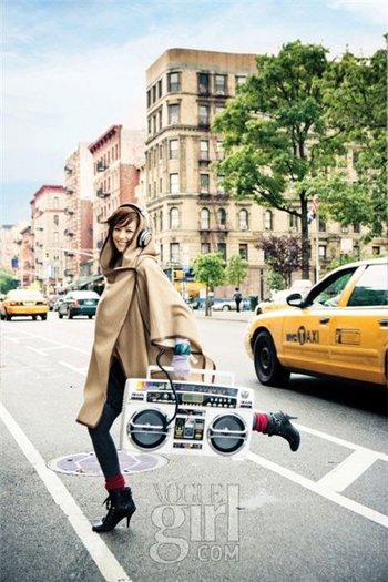 a364a8d2e005 - Han Hyo Joo