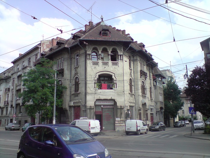 P310710_16.32 - bucuresti