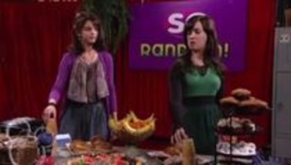 selena in sony with a change (30) - Selena in Sonny with a chance