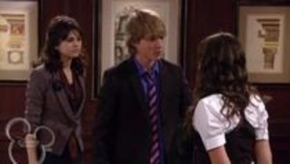 selena in sony with a change (119)