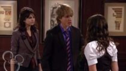 selena in sony with a change (120)