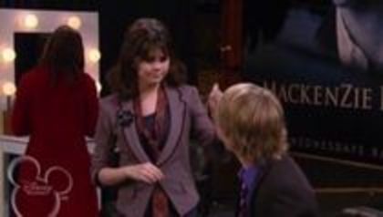 selena in sony with a change (184) - Selena in Sonny with a chance