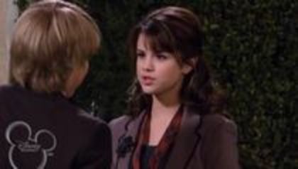 selena in sony with a change (248)