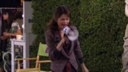 selena in sony with a change (296) - Selena in Sonny with a chance