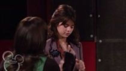 selena in sony with a change (103)
