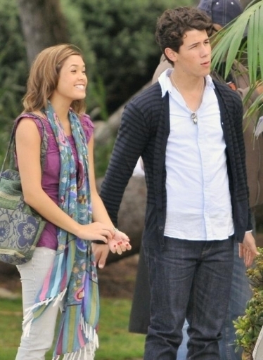 Nick & Nicole (16)