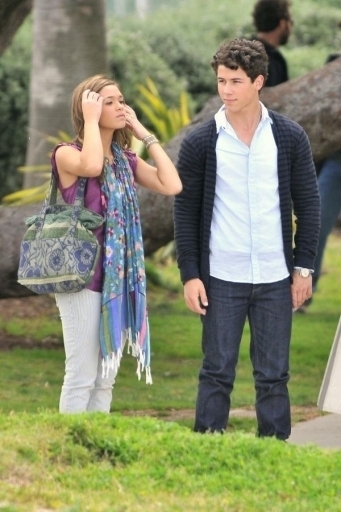 Nick & Nicole (19)