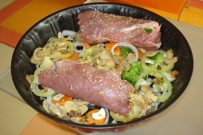 MUSCHI DE PORC UMPLUT