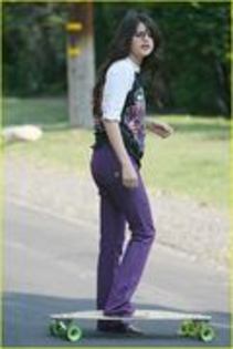 21440721_KRDGVBXFF - Part 2-Photo