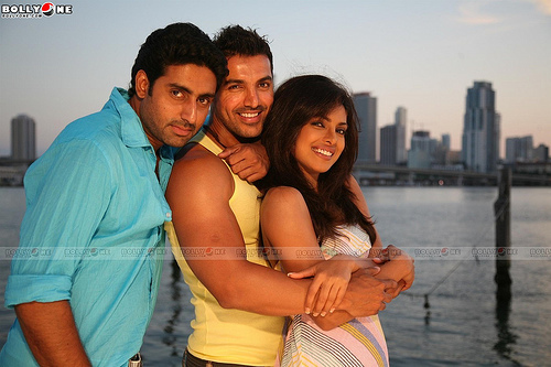 3473966219_c035fb0973 - Dostana