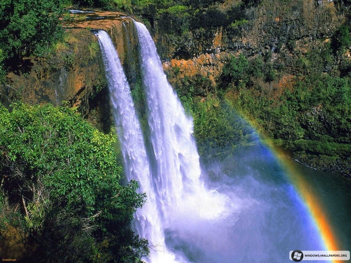 Wailua-Falls-Kauai-Hawaii-1[1] - peisaje