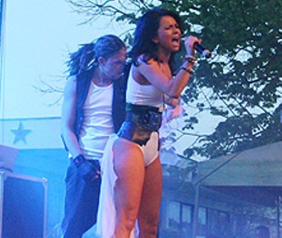 inna_concert_blog1