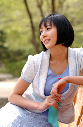 40492_129123267133923_122296087816641_137525_2178030_n - a---park ye jin---a