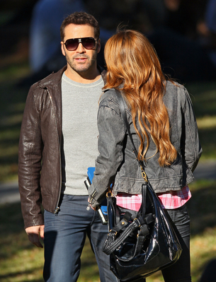 normal_009 - On Set of So Undercover in New Orleans-January 15th 2011