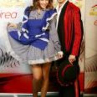 Adela_Popescu_1265299347_4