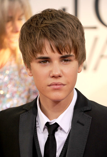 Justin+Bieber+68th+Annual+Golden+Globe+Awards+76GpSNaSWeGl - Justin Bieber 0000