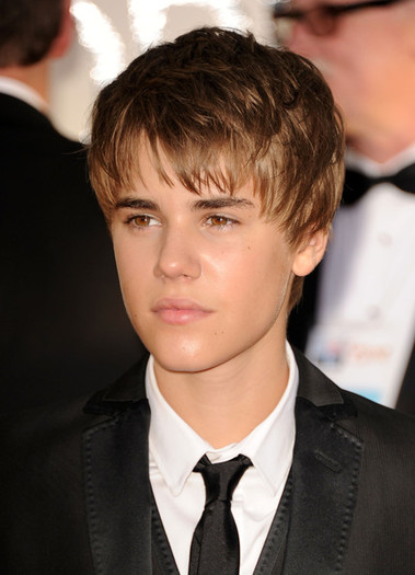 Justin+Bieber+68th+Annual+Golden+Globe+Awards+LV8_mhGMVpml - Justin Bieber 0000