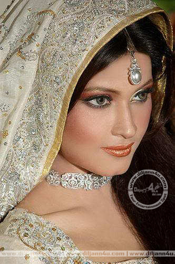 28133736_MFWCIOBFA - Podoabe indiene