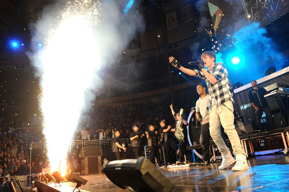 Justin+Bieber+Z100+Jingle+Ball+2010+Presented+ish1tRRK8wtl