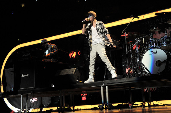 Justin+Bieber+Z100+Jingle+Ball+2010+Presented+qerJU8YIlqol