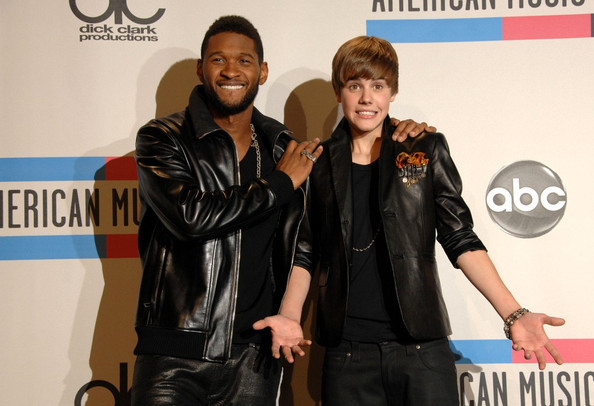 Justin+Bieber+2010+American+Music+Awards+Press+ETP9ToeTkZjl - Justin Bieber 0