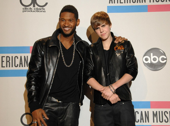 Justin+Bieber+2010+American+Music+Awards+Press+RejrAB0rqcLl