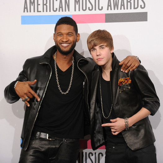 Justin+Bieber+2010+American+Music+Awards+Press+yDQSkbwjKo6l