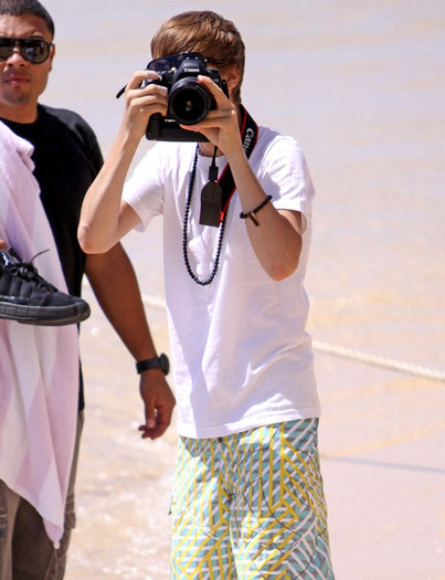 Justin+Bieber+Justin+Bieber+Hawaii+f5c0bTm-Venl - Justin Bieber 0